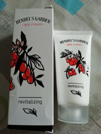 anti-wrinkle goji berry cream - my experience with Goji Cream