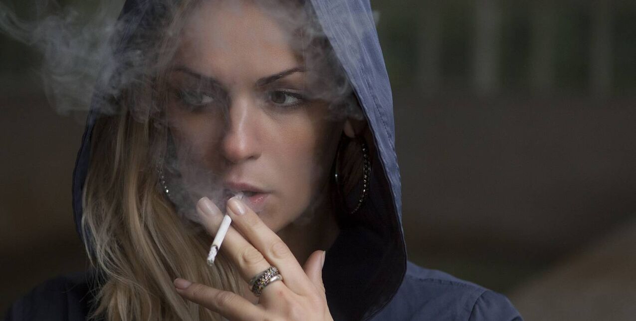 smoking as a cause of facial skin aging